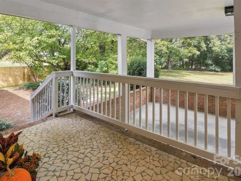 605 Roberts Street, Monroe, NC 28112.  MLS# CAR4431854, YatesRealty ID 55354. 