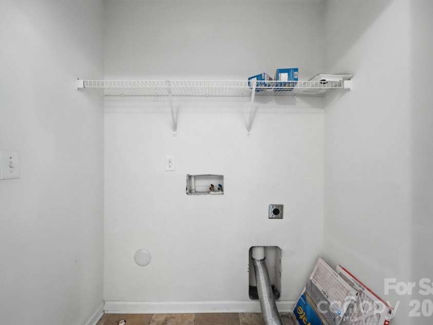 9360 Hamel Street, Charlotte, NC 28215.  MLS# CAR4431926, YatesRealty ID 55355. Laundry