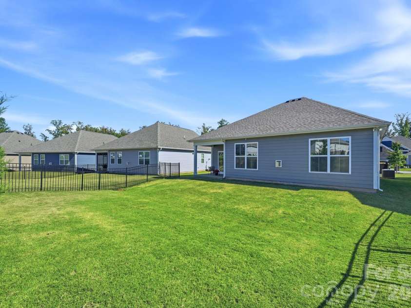 4207 Millstream Road, Denver, NC 28037.  MLS# CAR4431983, YatesRealty ID 55356. Lots of Great Space