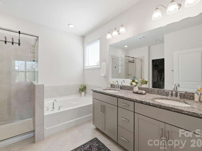 4207 Millstream Road, Denver, NC 28037.  MLS# CAR4431983, YatesRealty ID 55356. Primary Bathroom