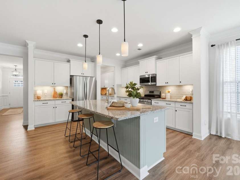2029 Burton Point Court, Waxhaw, NC 28173.  MLS# CAR4431595, YatesRealty ID 55358. 