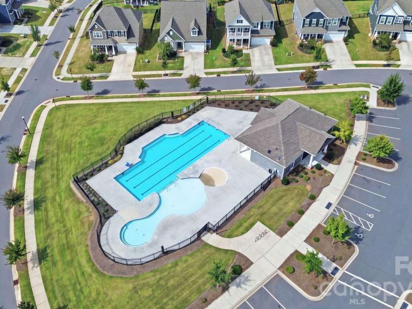 2029 Burton Point Court, Waxhaw, NC 28173.  MLS# CAR4431595, YatesRealty ID 55358. Amenities