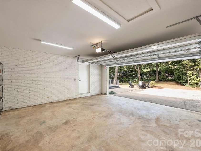 4138 Wall Street, Charlotte, NC 28209.  MLS# CAR4431819, YatesRealty ID 55359. 