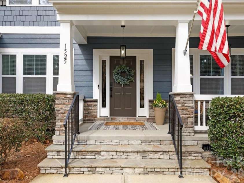1525 Springfield Drive, Waxhaw, NC 28173.  MLS# CAR4356547, YatesRealty ID 5536. 