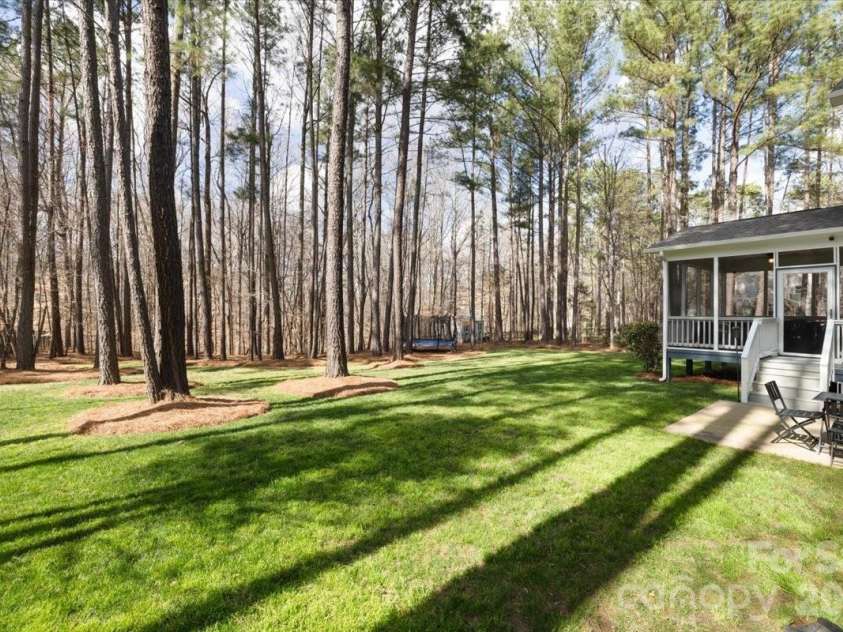 1525 Springfield Drive, Waxhaw, NC 28173.  MLS# CAR4356547, YatesRealty ID 5536. 