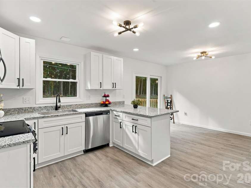 109 Alexis Forest Drive, Stanley, NC 28164.  MLS# CAR4431581, YatesRealty ID 55362. 