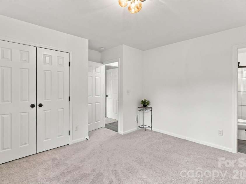 109 Alexis Forest Drive, Stanley, NC 28164.  MLS# CAR4431581, YatesRealty ID 55362. 