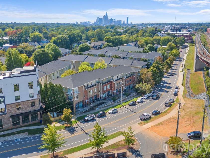 3564 Davidson Street, Charlotte, NC 28205.  MLS# CAR4431533, YatesRealty ID 55363. 