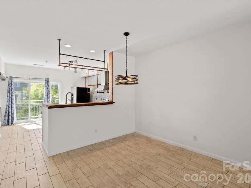3564 Davidson Street, Charlotte, NC 28205.  MLS# CAR4431533, YatesRealty ID 55363. 