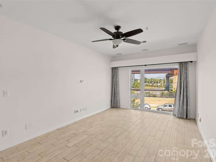 3564 Davidson Street, Charlotte, NC 28205.  MLS# CAR4431533, YatesRealty ID 55363. 