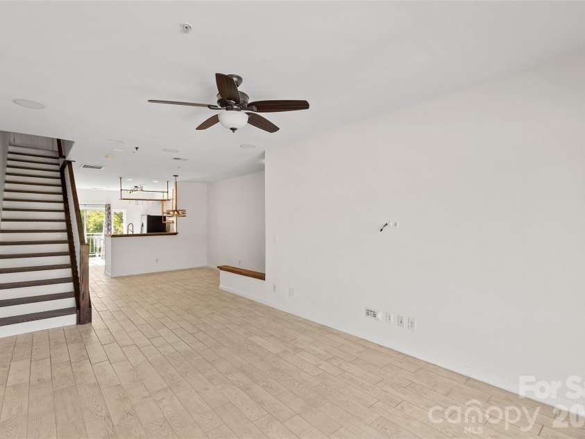 3564 Davidson Street, Charlotte, NC 28205.  MLS# CAR4431533, YatesRealty ID 55363. 