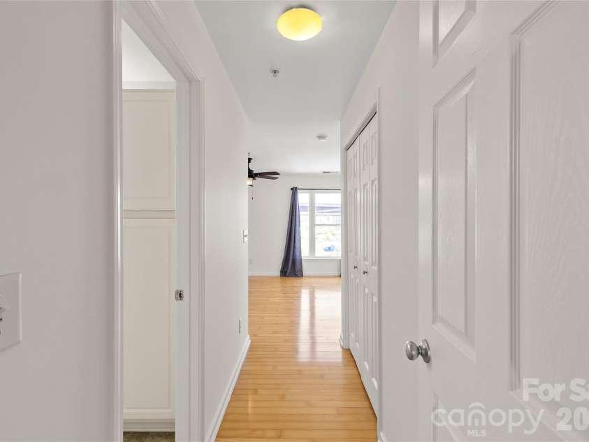 3564 Davidson Street, Charlotte, NC 28205.  MLS# CAR4431533, YatesRealty ID 55363. 