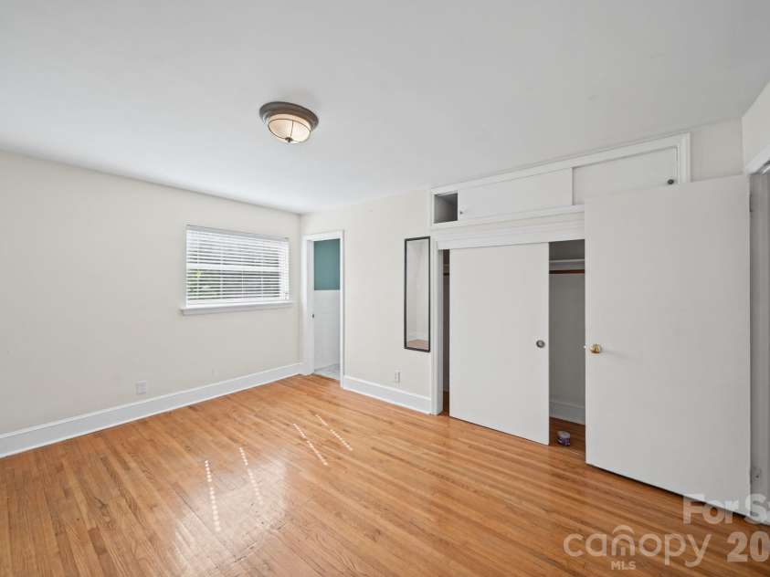 701 Denning Place, Charlotte, NC 28227.  MLS# CAR4431455, YatesRealty ID 55364. 