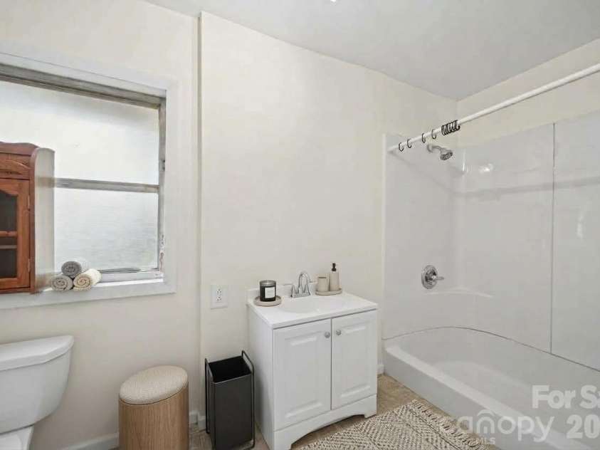 701 Denning Place, Charlotte, NC 28227.  MLS# CAR4431455, YatesRealty ID 55364. Virtual Staging only