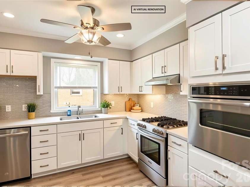 13 Looking Glass Lane, Asheville, NC 28805.  MLS# CAR4431368, YatesRealty ID 55365. 