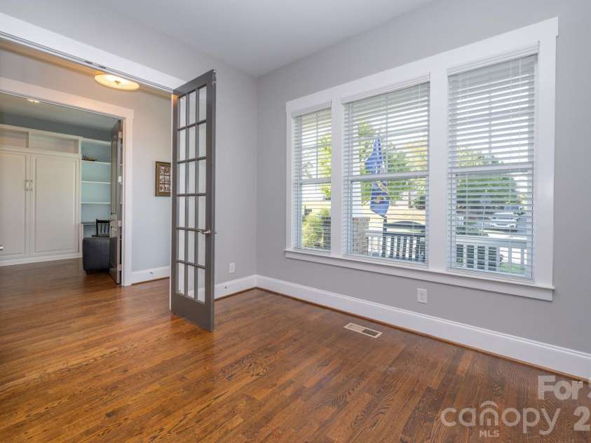18928 Cypress Garden Drive, Davidson, NC 28036.  MLS# CAR4431153, YatesRealty ID 55369. 