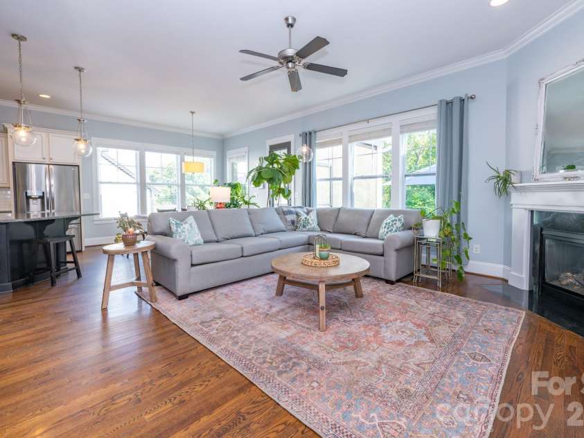18928 Cypress Garden Drive, Davidson, NC 28036.  MLS# CAR4431153, YatesRealty ID 55369. 