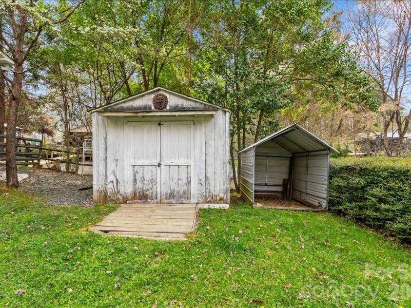 132 Larboard Trail, Mount Gilead, NC 27306.  MLS# CAR4326478, YatesRealty ID 5537. 