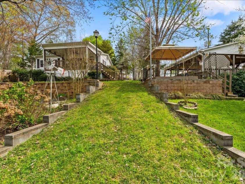 132 Larboard Trail, Mount Gilead, NC 27306.  MLS# CAR4326478, YatesRealty ID 5537. 