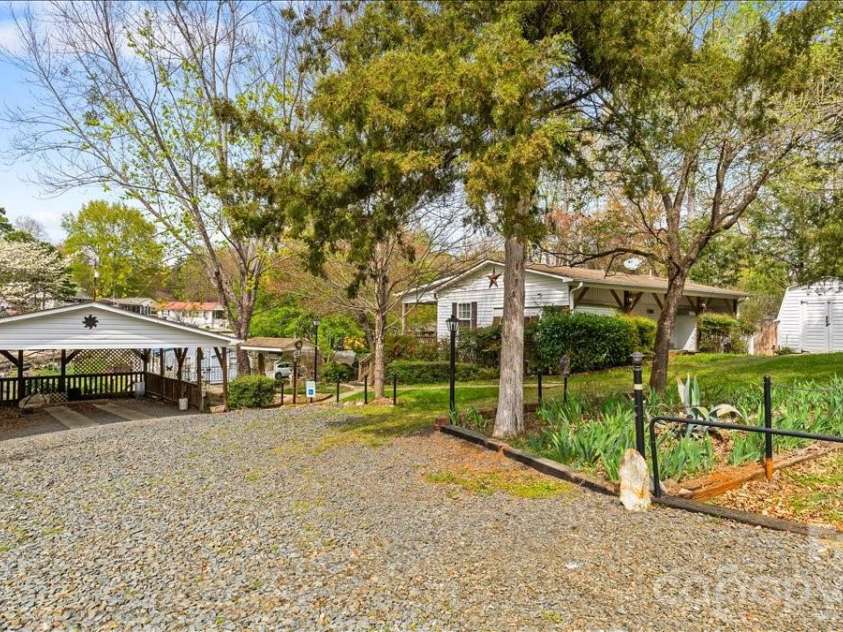 132 Larboard Trail, Mount Gilead, NC 27306.  MLS# CAR4326478, YatesRealty ID 5537. 