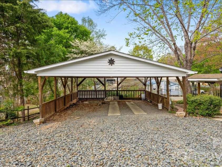 132 Larboard Trail, Mount Gilead, NC 27306.  MLS# CAR4326478, YatesRealty ID 5537. 