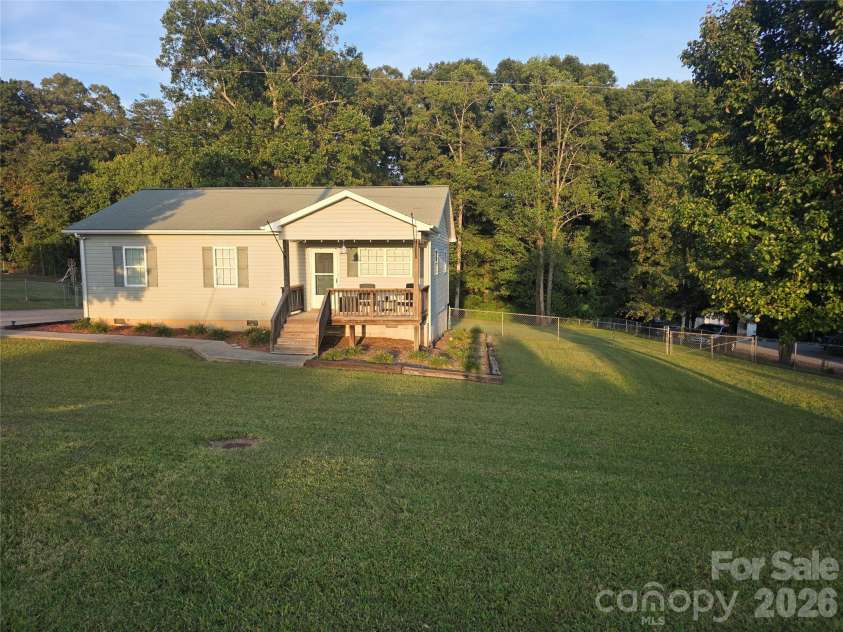 775 Paul Payne Store Road, Taylorsville, NC 28681.  MLS# CAR4431109, YatesRealty ID 55370. 