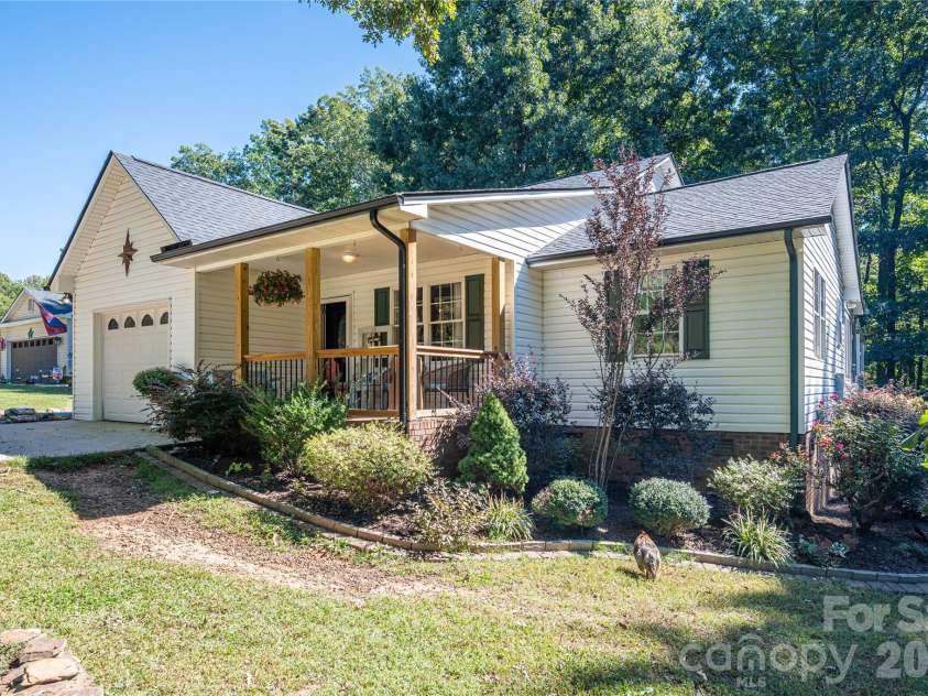 7180 Forney Hill Road, Denver, NC 28037.  MLS# CAR4431111, YatesRealty ID 55371. 