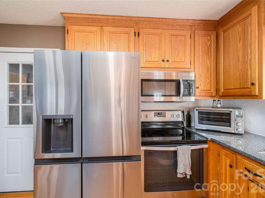7180 Forney Hill Road, Denver, NC 28037.  MLS# CAR4431111, YatesRealty ID 55371. 