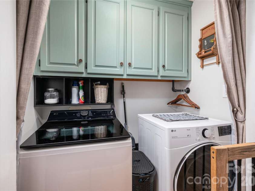 7180 Forney Hill Road, Denver, NC 28037.  MLS# CAR4431111, YatesRealty ID 55371. 