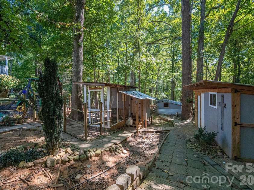 7180 Forney Hill Road, Denver, NC 28037.  MLS# CAR4431111, YatesRealty ID 55371. 