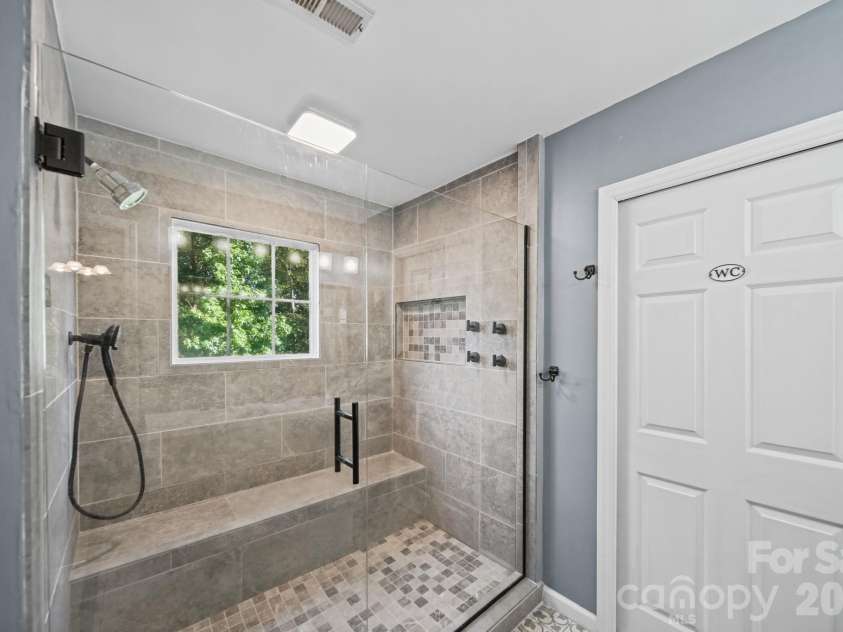 14528 Limestone Lane, Pineville, NC 28134.  MLS# CAR4431004, YatesRealty ID 55373. 