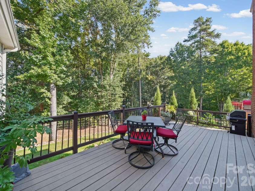 14528 Limestone Lane, Pineville, NC 28134.  MLS# CAR4431004, YatesRealty ID 55373. 