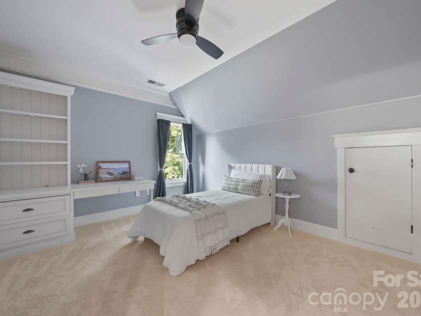 268 Milford Circle, Mooresville, NC 28117.  MLS# CAR4430817, YatesRealty ID 55374. 
