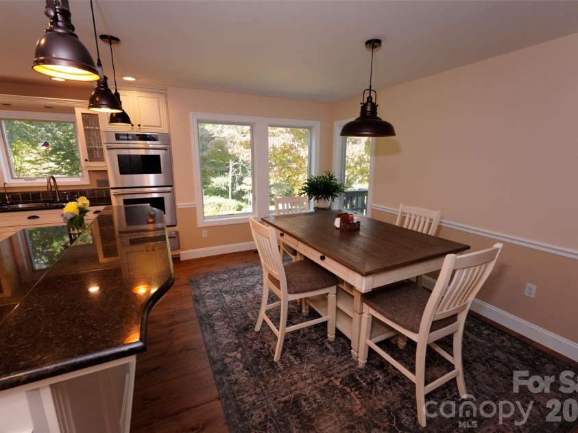 525 Silent Acres Road, Waynesville, NC 28785.  MLS# CAR4431021, YatesRealty ID 55375. 