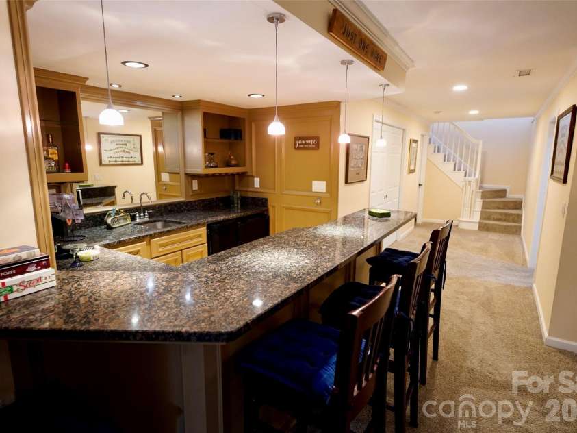 525 Silent Acres Road, Waynesville, NC 28785.  MLS# CAR4431021, YatesRealty ID 55375. 