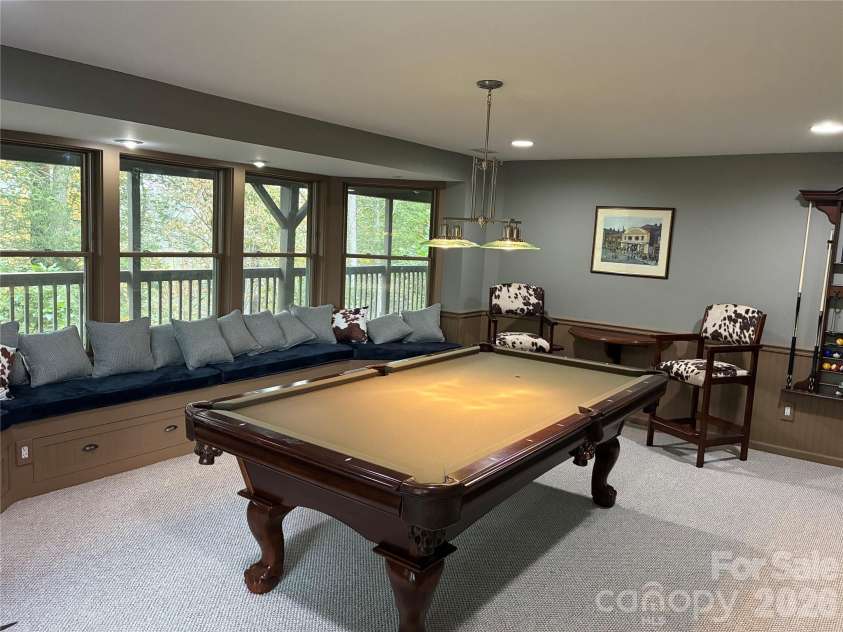525 Silent Acres Road, Waynesville, NC 28785.  MLS# CAR4431021, YatesRealty ID 55375. 