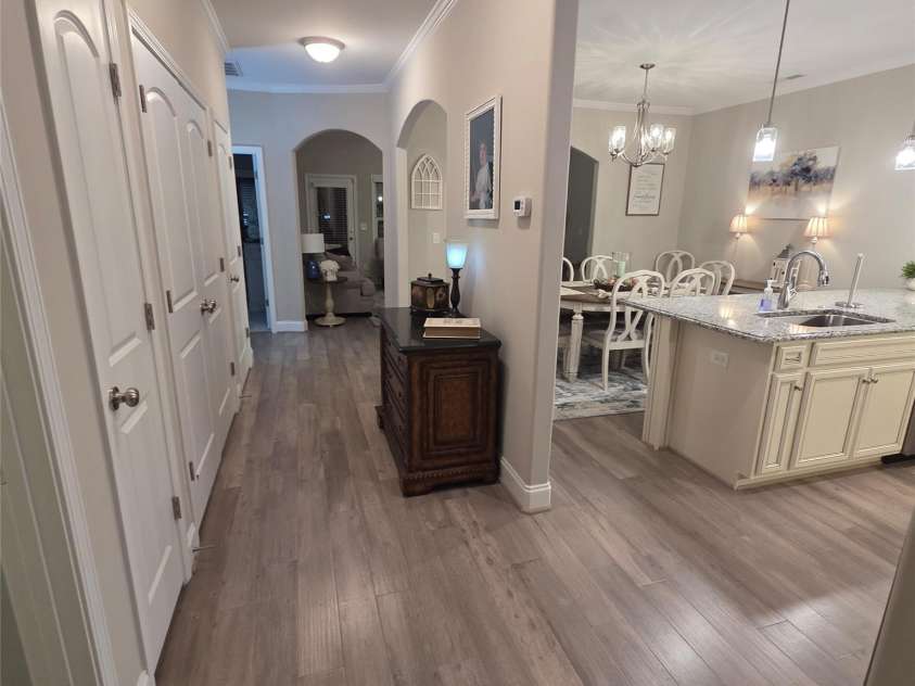 101 Parkview Drive, Yadkinville, NC 27055.  MLS# CAR4430843, YatesRealty ID 55376. 