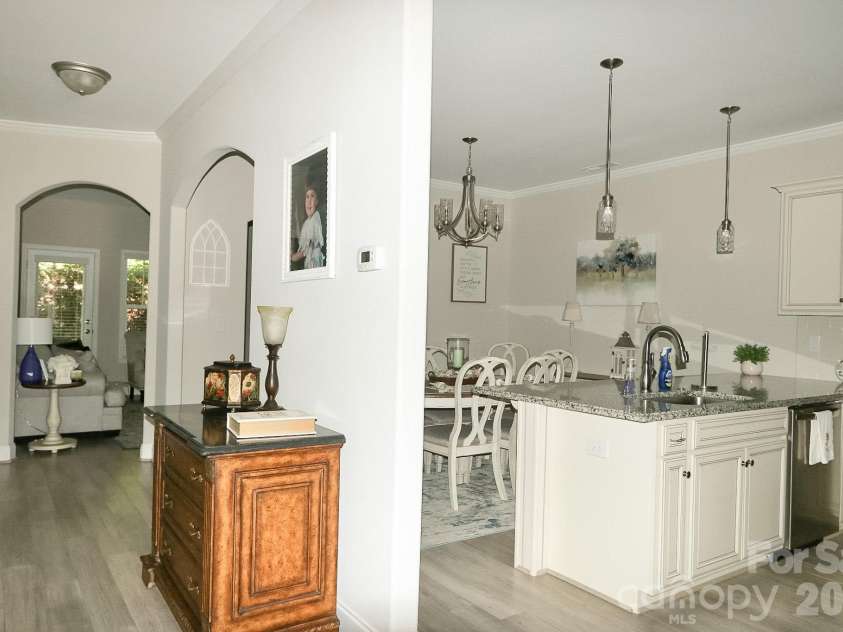 101 Parkview Drive, Yadkinville, NC 27055.  MLS# CAR4430843, YatesRealty ID 55376. 
