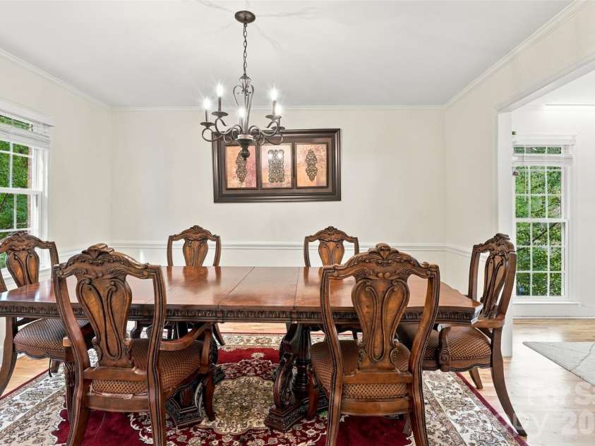 2020 Fairchelsea Way Lane, Matthews, NC 28105.  MLS# CAR4430615, YatesRealty ID 55377. 