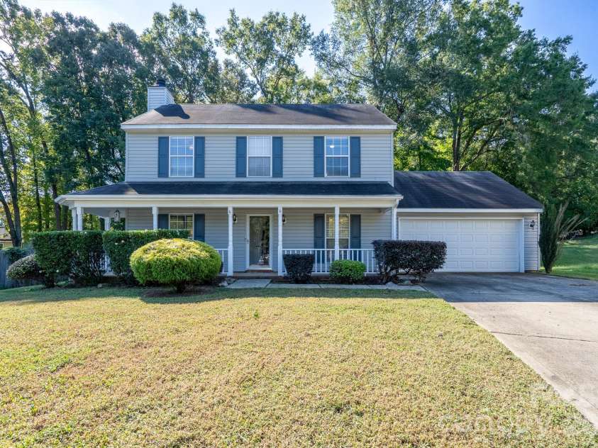 14200 Lavender Trace Court, Charlotte, NC 28273.  MLS# CAR4430462, YatesRealty ID 55379. 