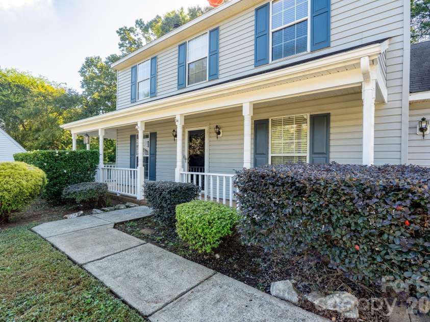 14200 Lavender Trace Court, Charlotte, NC 28273.  MLS# CAR4430462, YatesRealty ID 55379. 
