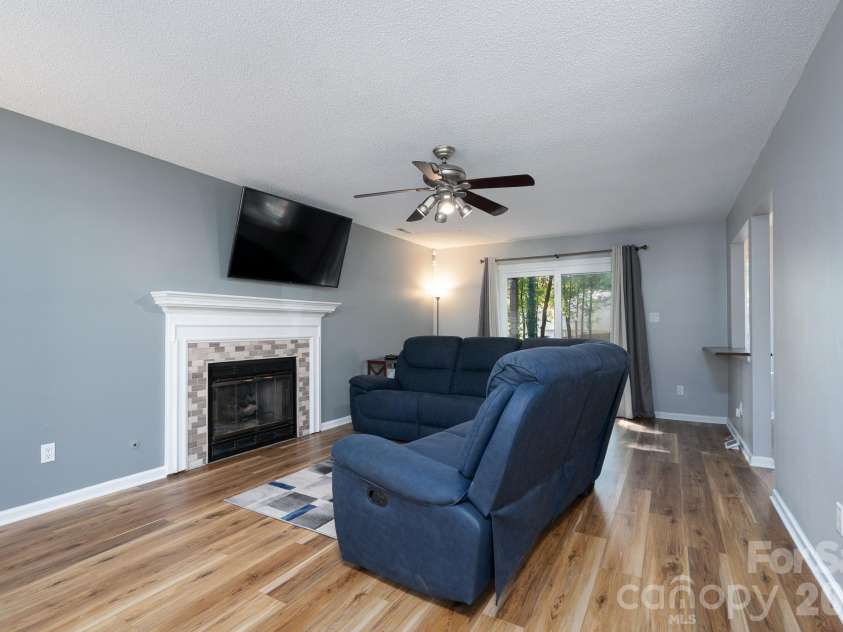 14200 Lavender Trace Court, Charlotte, NC 28273.  MLS# CAR4430462, YatesRealty ID 55379. 