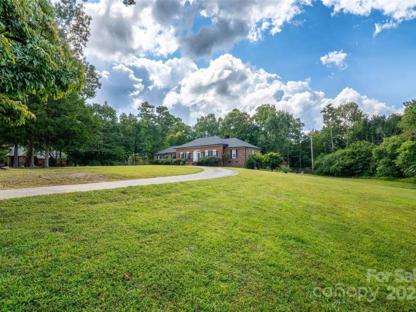 124 Windsor Greene Drive, Monroe, NC 28110.  MLS# CAR4302821, YatesRealty ID 5538. 