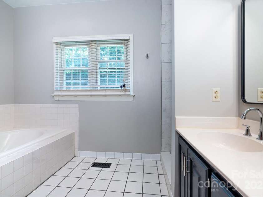 124 Windsor Greene Drive, Monroe, NC 28110.  MLS# CAR4302821, YatesRealty ID 5538. 