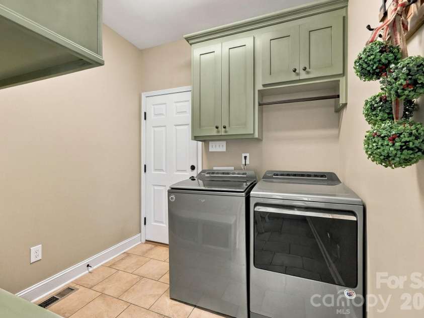 320 Hidden Oaks Drive, Rockwell, NC 28138.  MLS# CAR4430381, YatesRealty ID 55381. 