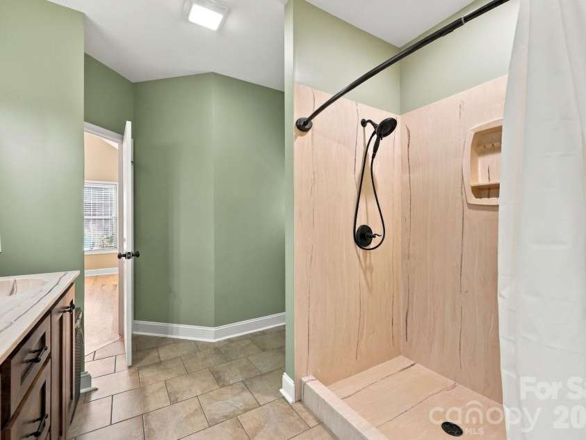 320 Hidden Oaks Drive, Rockwell, NC 28138.  MLS# CAR4430381, YatesRealty ID 55381. 