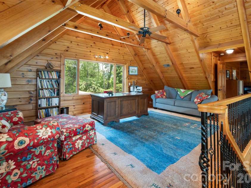 316 Stevenson Cove Road, Waynesville, NC 28785.  MLS# CAR4430409, YatesRealty ID 55382. Loft, Office, Flex Space