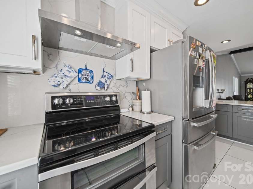 3099 Trimble Circle, Concord, NC 28027.  MLS# CAR4430038, YatesRealty ID 55383. 