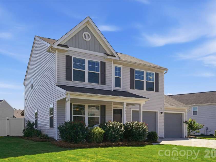 206 Amberly Circle, Pageland, SC 29728.  MLS# CAR4430189, YatesRealty ID 55384. 