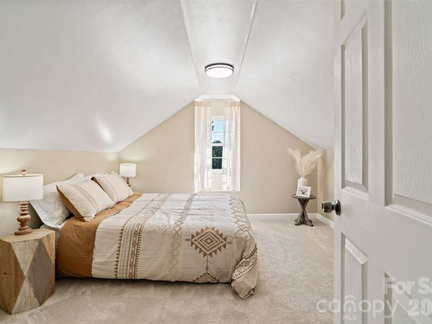 996 Beamguard Road, Clover, SC 29710.  MLS# CAR4430042, YatesRealty ID 55385. 4th Bedroom Upstairs